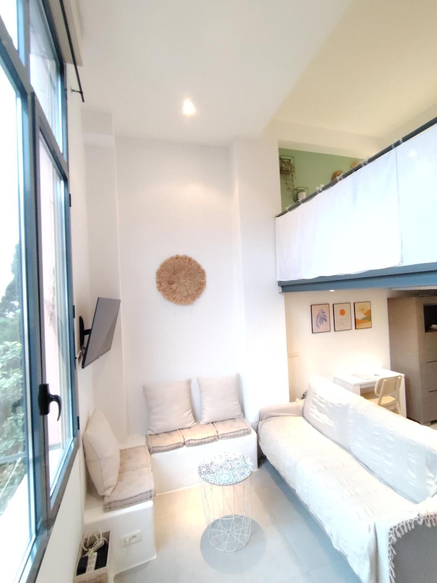 35M2, Luminous Loft Close To The Beach 빌프랑슈쉬르메르 외부 사진